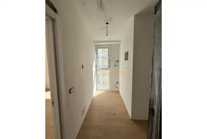 Shtepi ne shitje 1+1 ne Tirane - 114,240 Euro