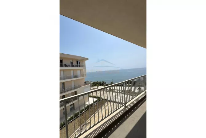 Shtepi ne shitje 3+1 ne Durres - 450,000 Euro