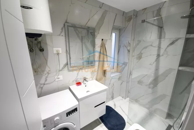 Shtepi ne shitje Apartament ne Tirane, 1+1, Mobilimi E mobiluar, Pagesa 165,000  Euro.