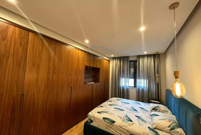 Casa in affitto 3+1 a Tirana - 1,500 Euro