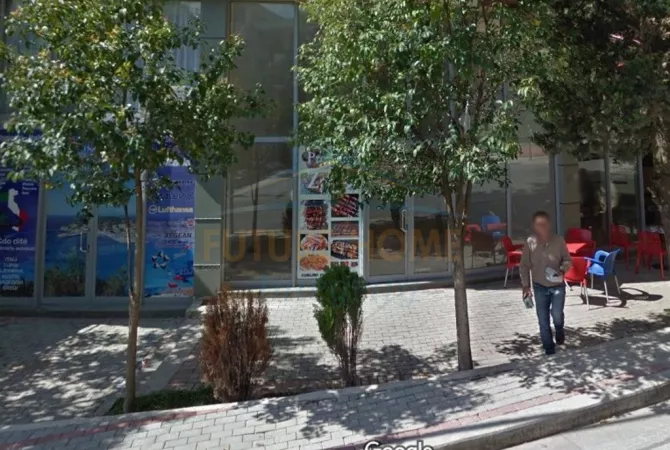 Ambient biznesi ne shitje 1+1 ne Tirane - 235,000 Euro