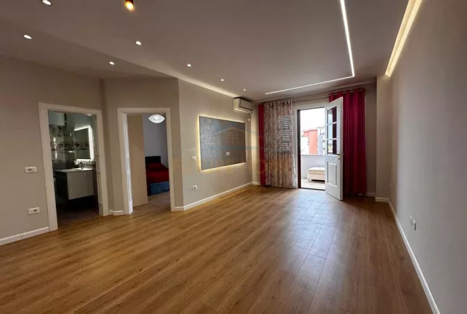 Shtepi ne shitje 1+1 ne Tirane - 140,000 Euro
