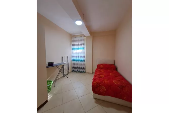 Shtepi me qera 2+1 ne Tirane - 58,000 Leke