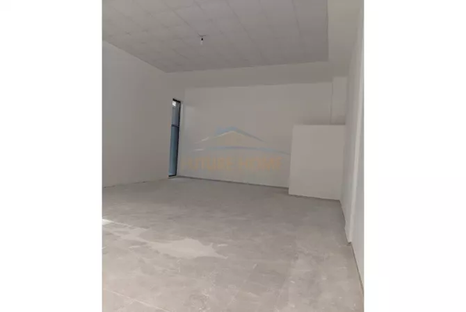 Ambjent biznesi me qera 1+1 ne Tirane - 800 Euro