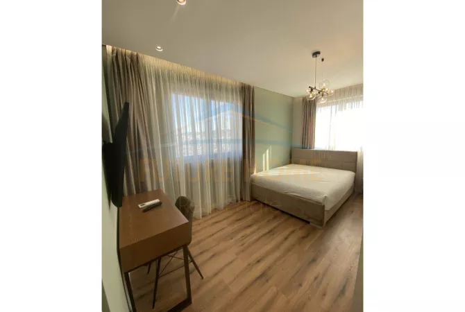 Shtepi me qera Apartament ne Tirane, 3+1, Mobilimi E mobiluar, Pagesa 1,200  Euro.