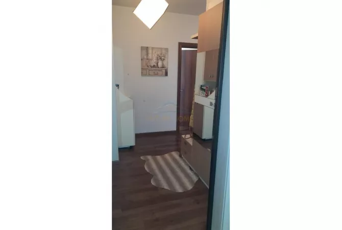 Shtepi ne shitje Apartament ne Tirane, 2+1, Mobilimi E mobiluar, Pagesa 157,000  Euro.