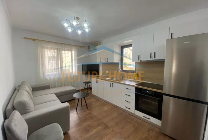 Shtepi me qera 2+1 ne Tirane - 600 Euro