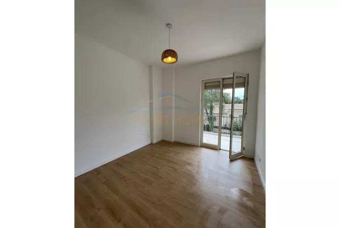 Shtepi ne shitje 2+1 ne Durres - 140,000 Euro
