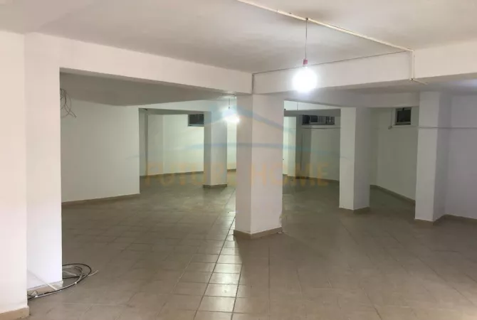 Ambient biznesi ne shitje 3+1 ne Tirane - 195,000 Euro