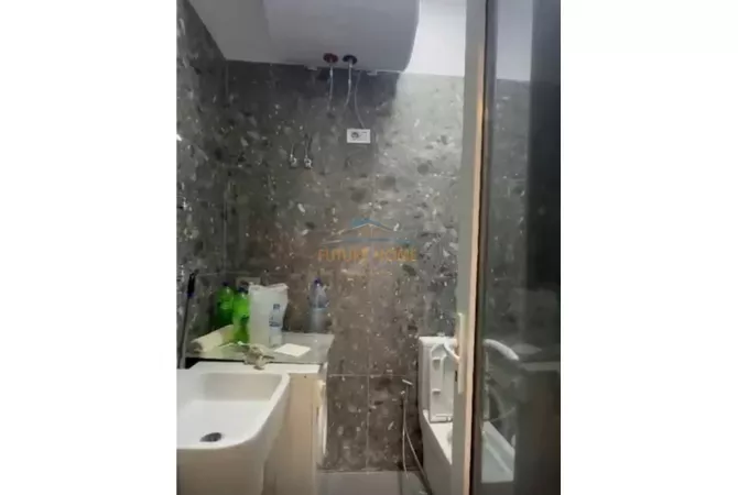 Casa in vendita 1+1 a Tirana - 105,000 Euro