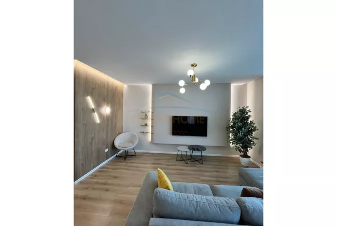 Shtepi ne shitje 1+1 ne Durres - 290,000 Euro