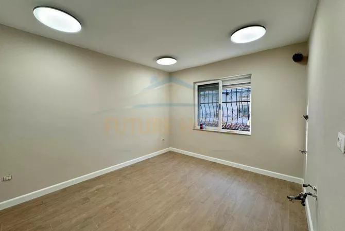 Apartment for sale in Tirana 3+1, Emty
