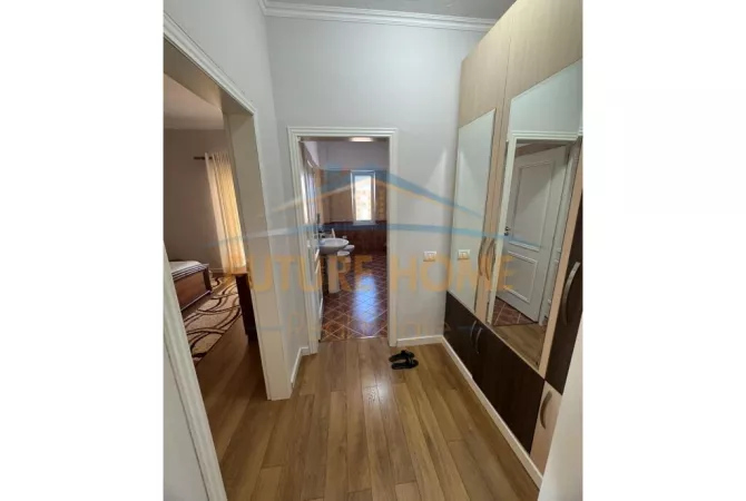 Shtepi me qera 2+1 ne Tirane - 600 Euro