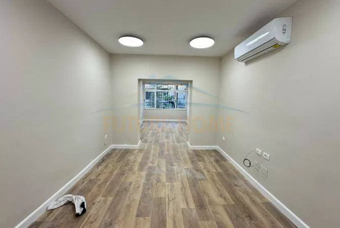 Shtepi me qera Apartament ne Tirane, 3+1, Mobilimi Bosh, pa mobiluar, Pagesa 1,200  Euro.