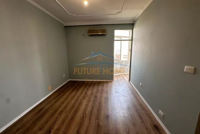 Shtepi ne shitje 1+1 ne Tirane - 140,000 Euro