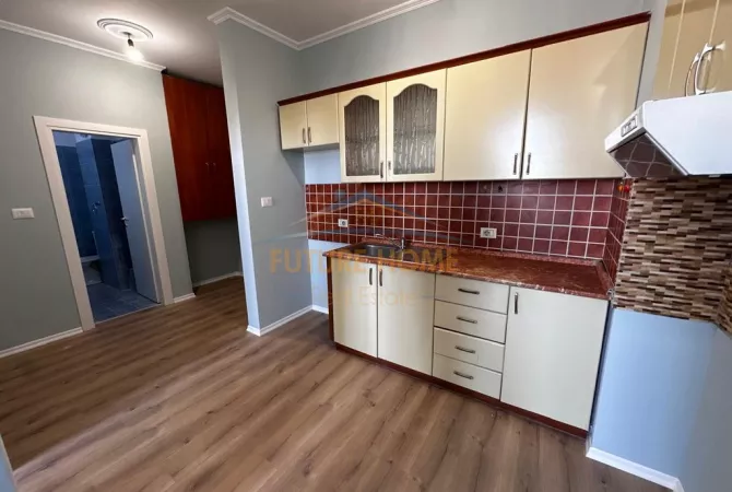 Shtepi ne shitje 1+1 ne Tirane - 140,000 Euro