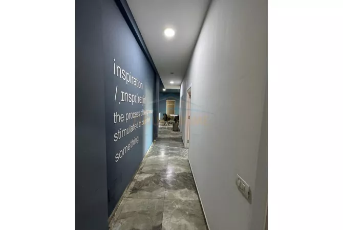 Ambient biznesi ne shitje 3+1 ne Tirane - 1,110,000 Euro