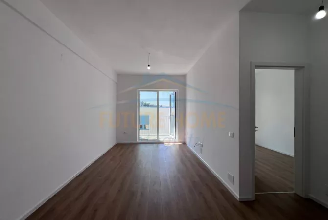 Shtepi ne shitje Apartament ne Tirane, 1+1, Mobilimi Bosh, pa mobiluar, Pagesa 88,000  Euro.
