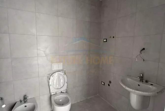 Shtepi ne shitje 1+1 ne Tirane - 210,000 Euro