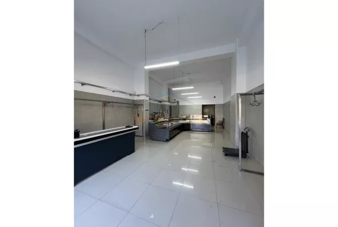 Ambient biznesi ne shitje 1+1 ne Tirane - 323,000 Euro