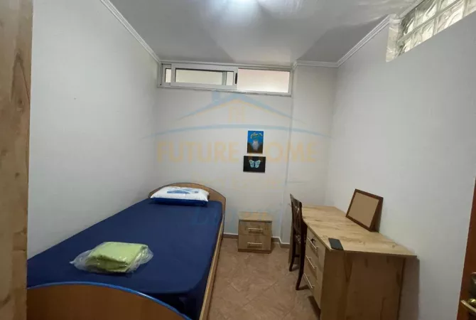 Shtepi me qera 3+1 ne Tirane - 840 Euro