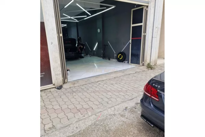 Ambient biznesi ne shitje 6+1 ne Tirane - 180,000 Euro