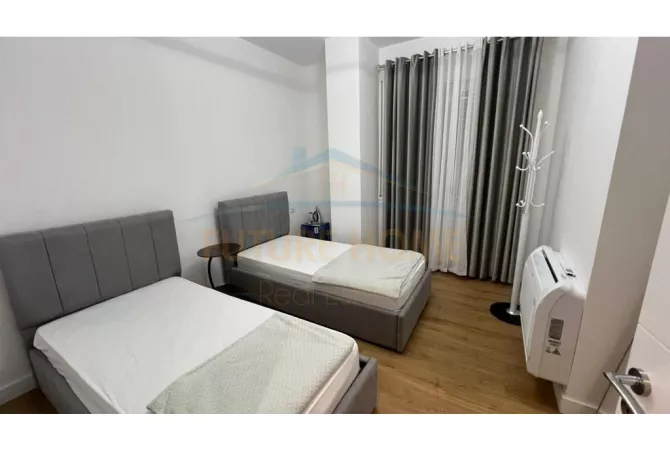 Shtepi me qera 2+1 ne Tirane - 700 Euro