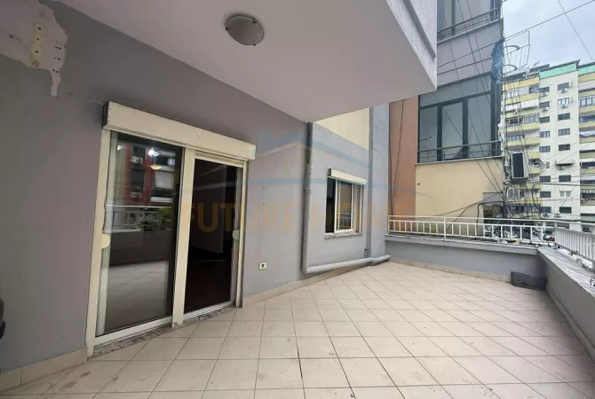 Apartment for sale in Tirana 2+1, Emty