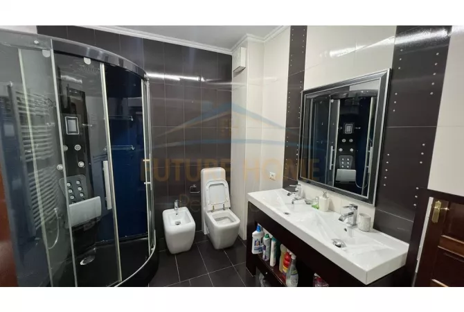 Shtepi ne shitje 3+1 ne Tirane - 320,000 Euro