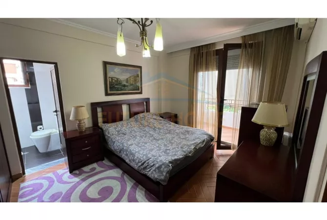 Shtepi ne shitje 3+1 ne Tirane - 320,000 Euro