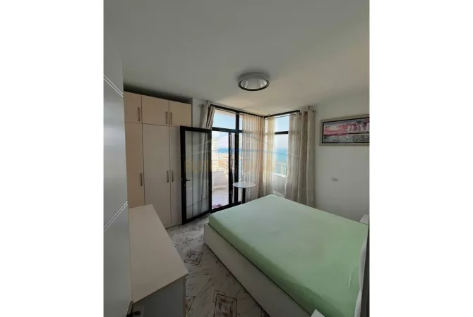 Shtepi ne shitje Apartament ne Durres, 3+1, Mobilimi E mobiluar, Pagesa 320,000  Euro.