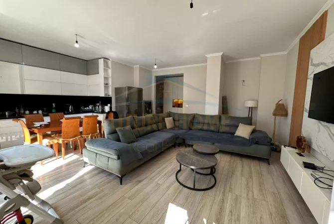 Casa in vendita 3+1 a Tirana - 250,000 Euro