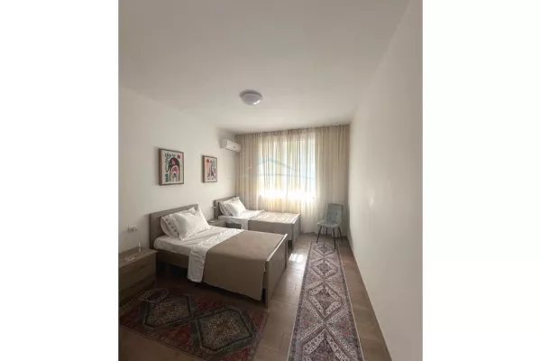 Shtepi me qera 2+1 ne Tirane - 950 Euro