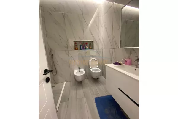 Shtepi ne shitje 2+1 ne Tirane - 256,000 Euro