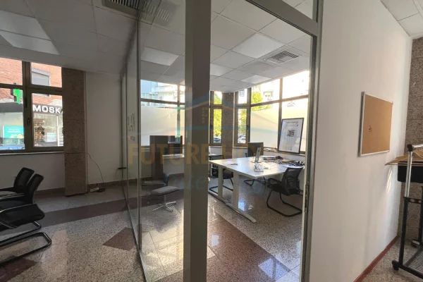 Business Property for Rent 3+1 in Tirana - 4,250 Euro