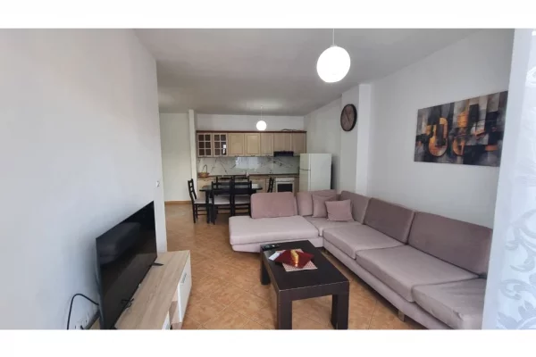 Casa in affitto 2+1 a Tirana - 60,000 Leke