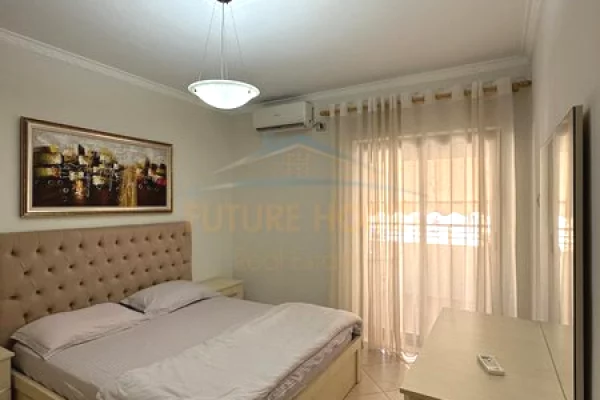 Shtepi me qera Apartament ne Tirane, 2+1, Mobilimi E mobiluar, Pagesa 600  Euro.