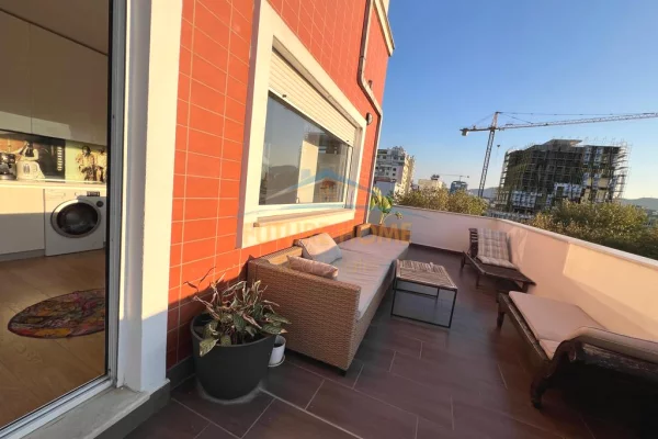 Shtepi ne shitje 1+1 ne Tirane - 440,000 Euro