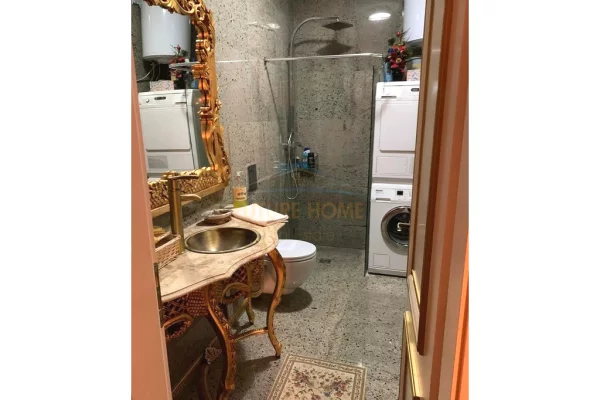 Shtepi ne shitje 2+1 ne Tirane - 350,000 Euro