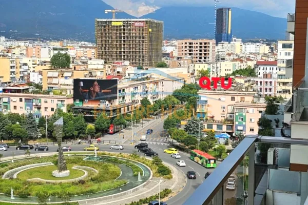 Business Property for Rent 3+1 in Tirana - 1,000 Euro