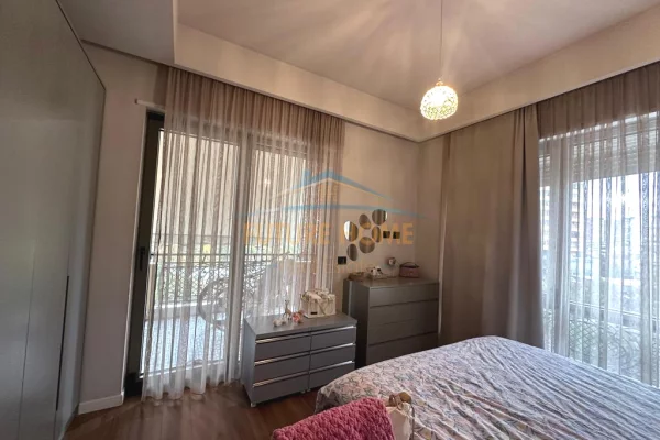 Shtepi ne shitje Apartament ne Tirane, 2+1, Mobilimi E mobiluar, Pagesa 440,000  Euro.