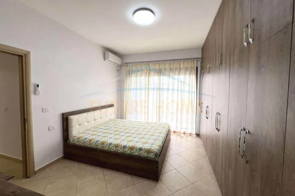Shtepi me qera 2+1 ne Tirane - 500 Euro