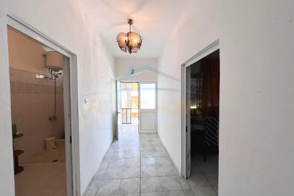 Shtepi ne shitje 4+1 ne Tirane - 350,000 Euro