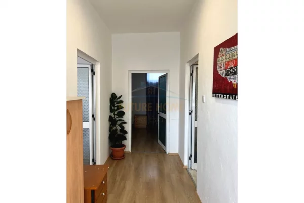 Shtepi ne shitje 4+1 ne Tirane - 350,000 Euro