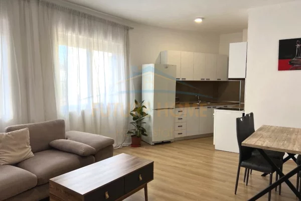 Shtepi ne shitje 4+1 ne Tirane - 350,000 Euro