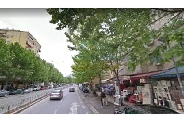 Ambient biznesi ne shitje 1+1 ne Tirane - 450,000 Euro