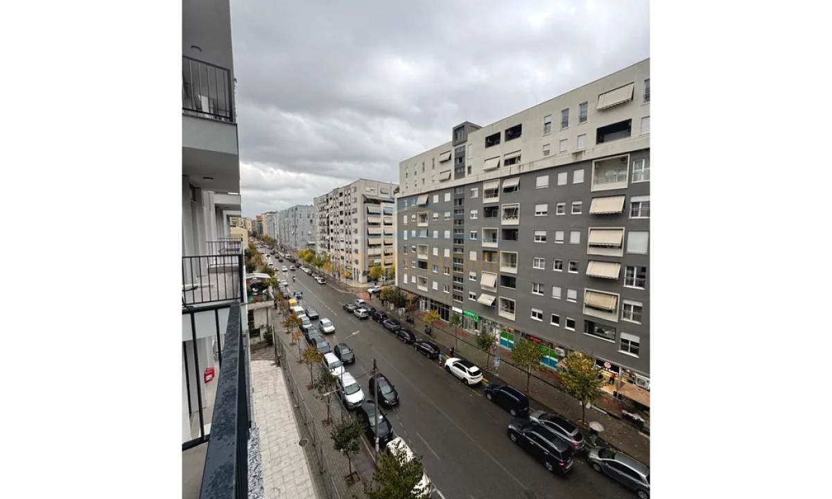 Shtepi me qera Apartament ne Tirane, 2+1, Mobilimi E mobiluar, Pagesa 1,400  Euro.