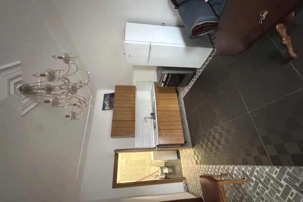 Casa privata/Indipendente in affitto a Tirana 2+1, Arredato