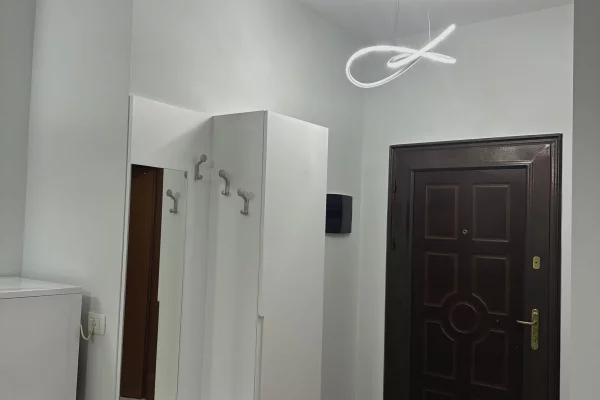 Appartamento in affitto a Tirana 1+1, Arredato