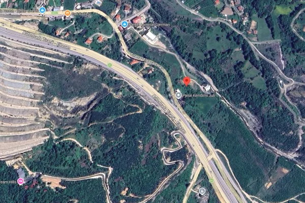 Toke ne shitje ne Ibe e Poshtme, Tirane